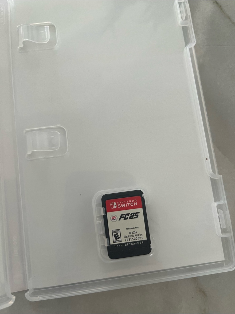 FC 25 Nintendo Switch Game - Picture 3 of 3
